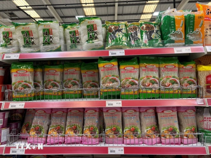 Mở lối cho hàng Việt vào hệ thống phân phối toàn cầu