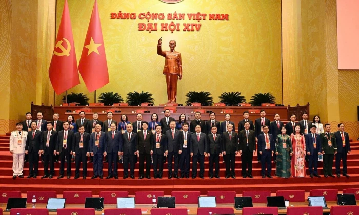 Đoàn đại biểu Đảng bộ tỉnh Quảng Trị tích cực thảo luận về các báo cáo, văn kiện Đại hội XIV của Đảng