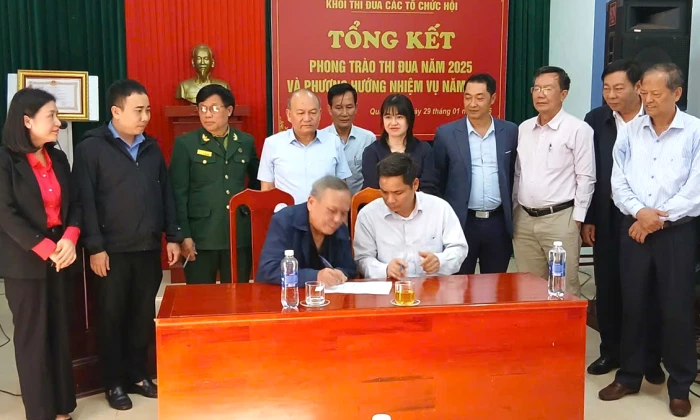 Ký kết giao ước thi đua trong Khối Thi đua các tổ chức hội