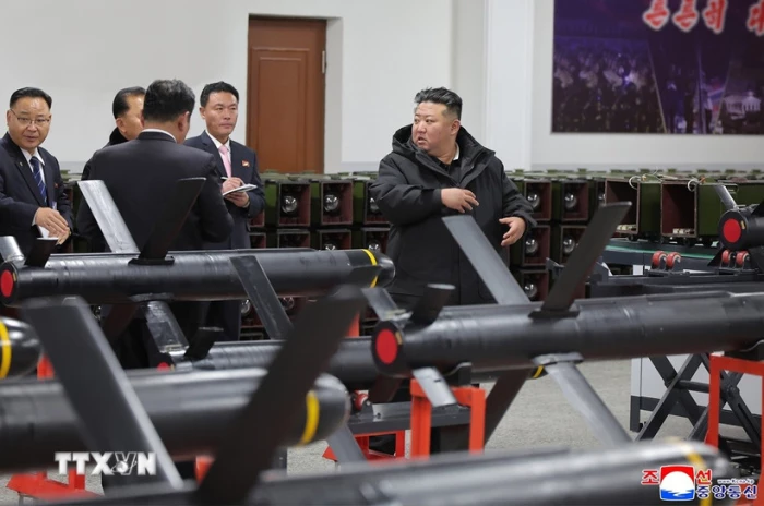Ông Kim Jong Un nhấn mạnh yêu cầu nâng cao năng lực răn đe hạt nhân