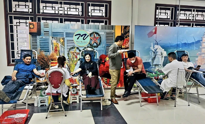Tiếp nhận 285 đơn vị máu tại Lễ hội Xuân hồng năm 2026