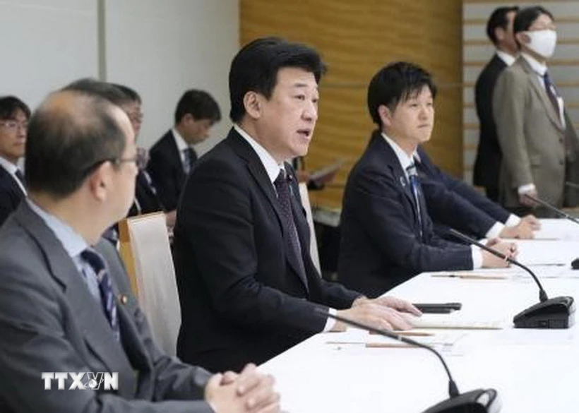 Chánh Văn phòng Nội các Nhật Bản Minoru Kihara phát biểu tại cuộc họp ở thủ đô Tokyo, ngày 13/1/2026. (Ảnh: Kyodo/TTXVN)