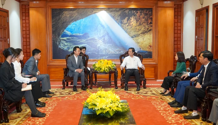 Lãnh đạo tỉnh tiếp xã giao đoàn công tác Tập đoàn Xây dựng Thái Bình Dương