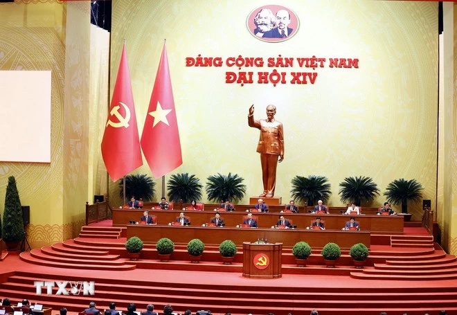 Đoàn Chủ tịch điều hành Đại hội. (Ảnh: TTXVN phát)