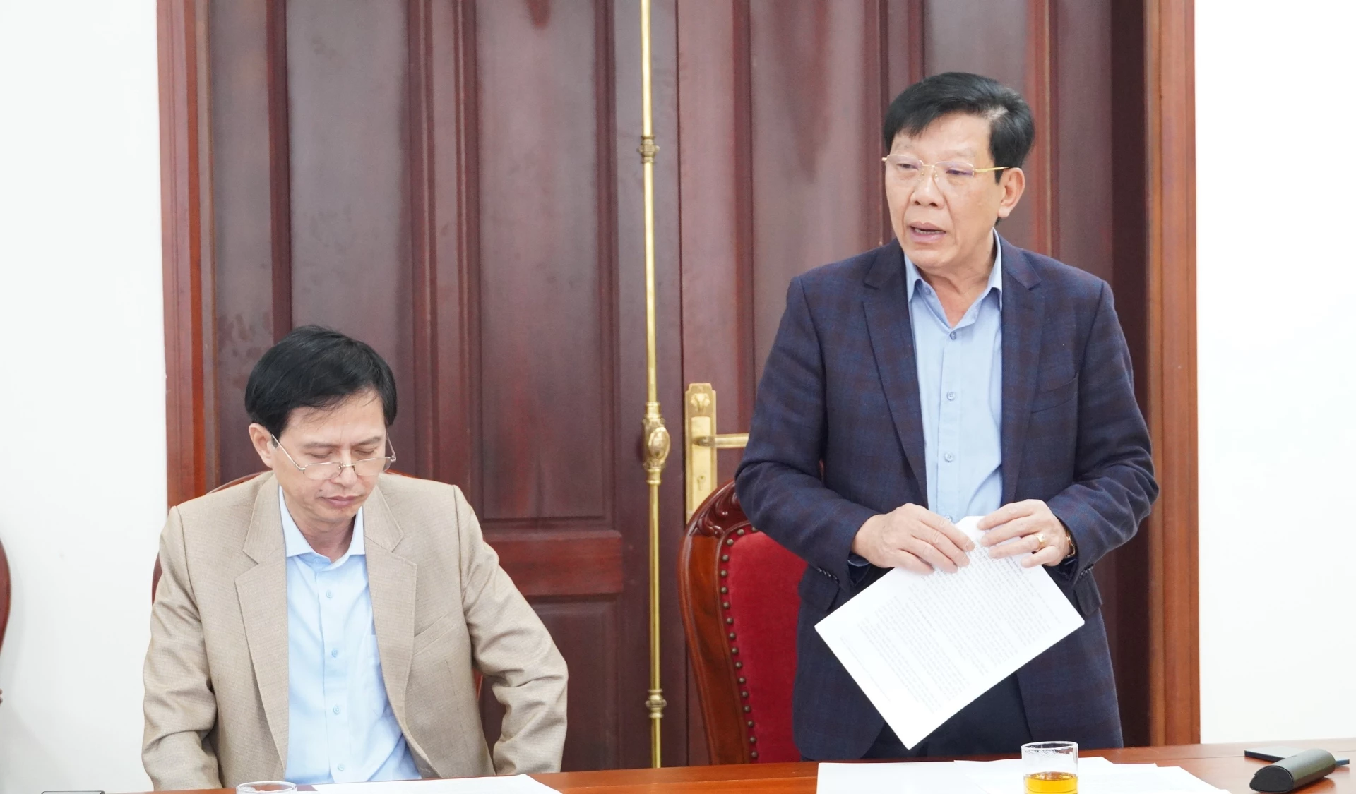 Đại biểu thảo luận tại hội nghị - Ảnh: QV