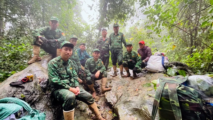 Đón xuân trên đường tuần tra