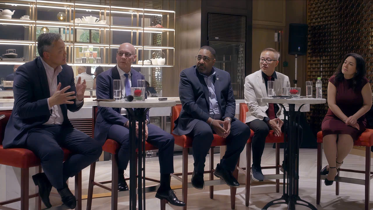 Đại diện ban tổ chức cung cấp thông tin về sự kiện hội nghị thường niên lần thứ 41 của Liên đoàn Quyền anh quốc tế tại The Grand Ho Tram (TP. Hồ Chí Minh). Ảnh: BTC cung cấp