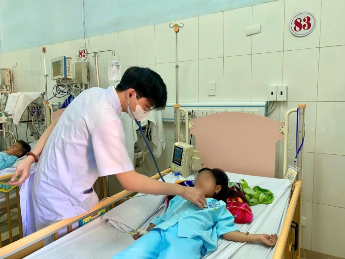 Nguy cơ ngộ độc thuốc an thần ở trẻ em từ sự chủ quan của người lớn