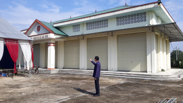 Điểm thương mại và dịch vụ Hải Sơn: Bao giờ hết tình trạng bỏ hoang?