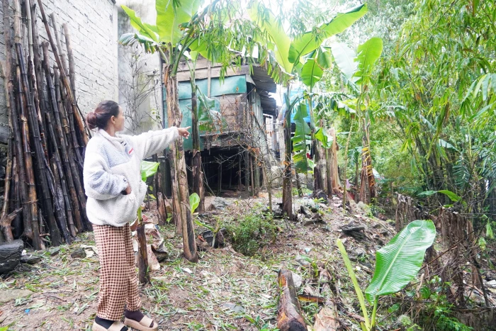 Kè chống sạt lở bờ sông Gianh qua thôn Bàu, xã Tuyên Hóa: Cần sớm tiếp tục thi công