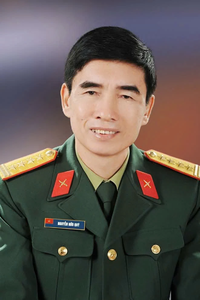 Chân dung nhà thơ Nguyễn Hữu Quý - Ảnh VNCC