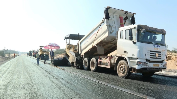 Ngày đầu năm mới trên công trình trọng điểm