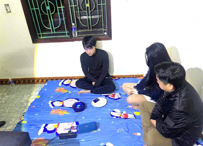 Bắt quả tang nhóm đối tượng tổ chức sử dụng trái phép chất ma túy