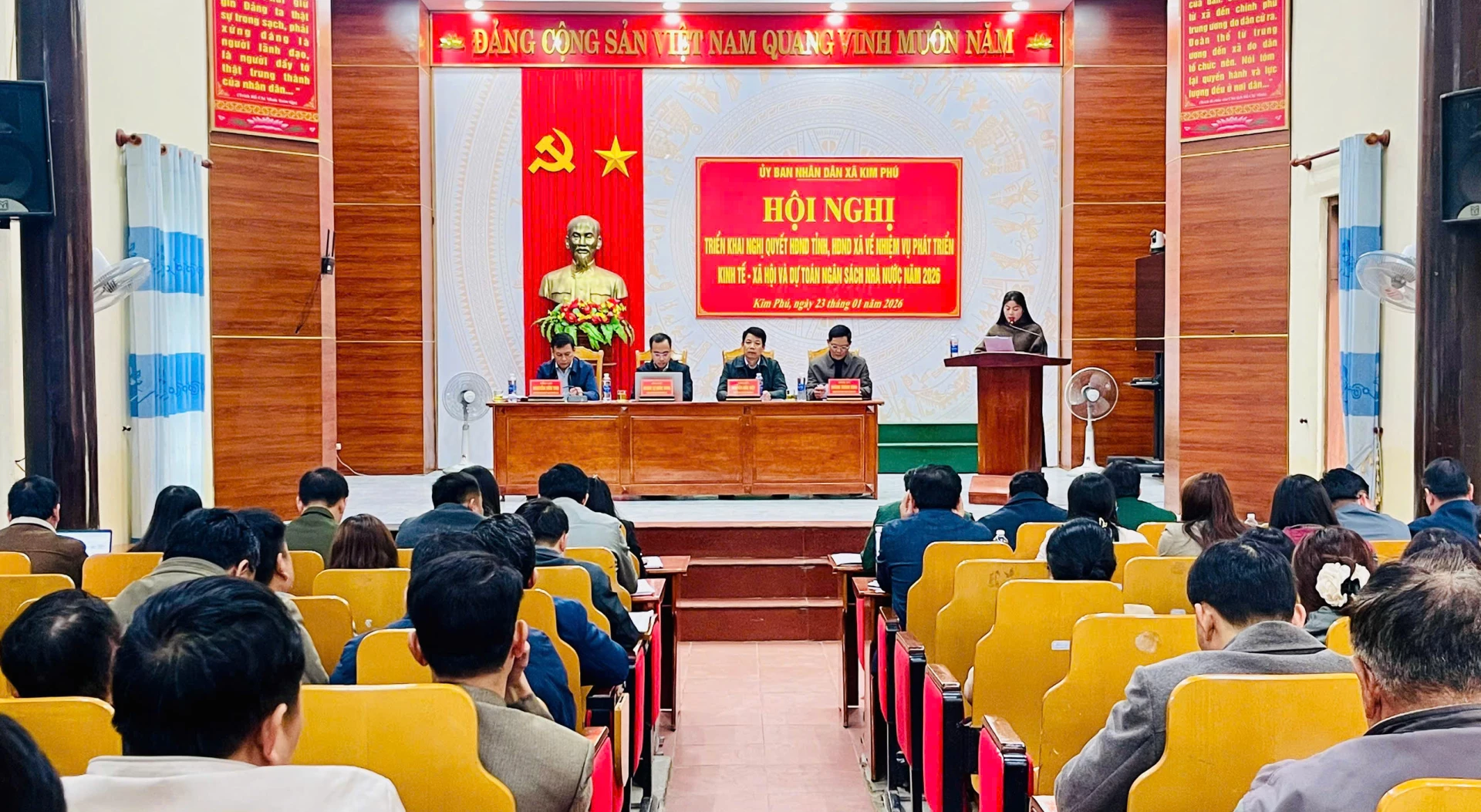 Ảnh: Quang cảnh hội nghị - Ảnh: T.L