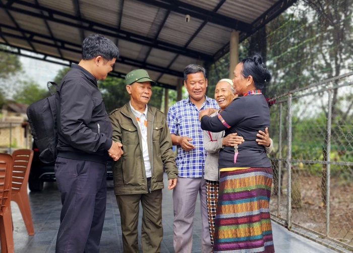 Trở về nguồn cội