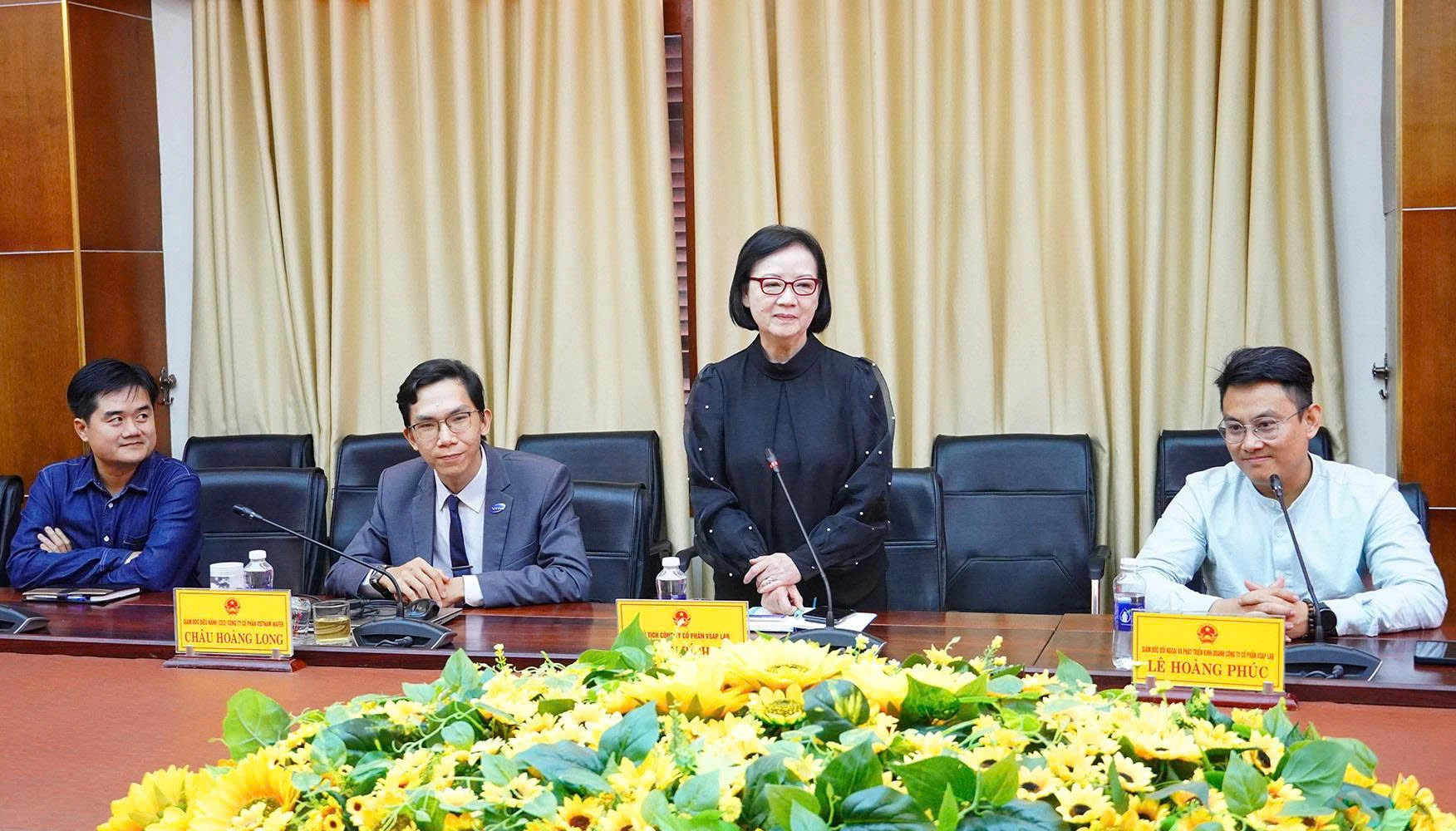 Đại diện nhà đầu tư phát biểu tại buổi làm việc - Ảnh: Đ.V