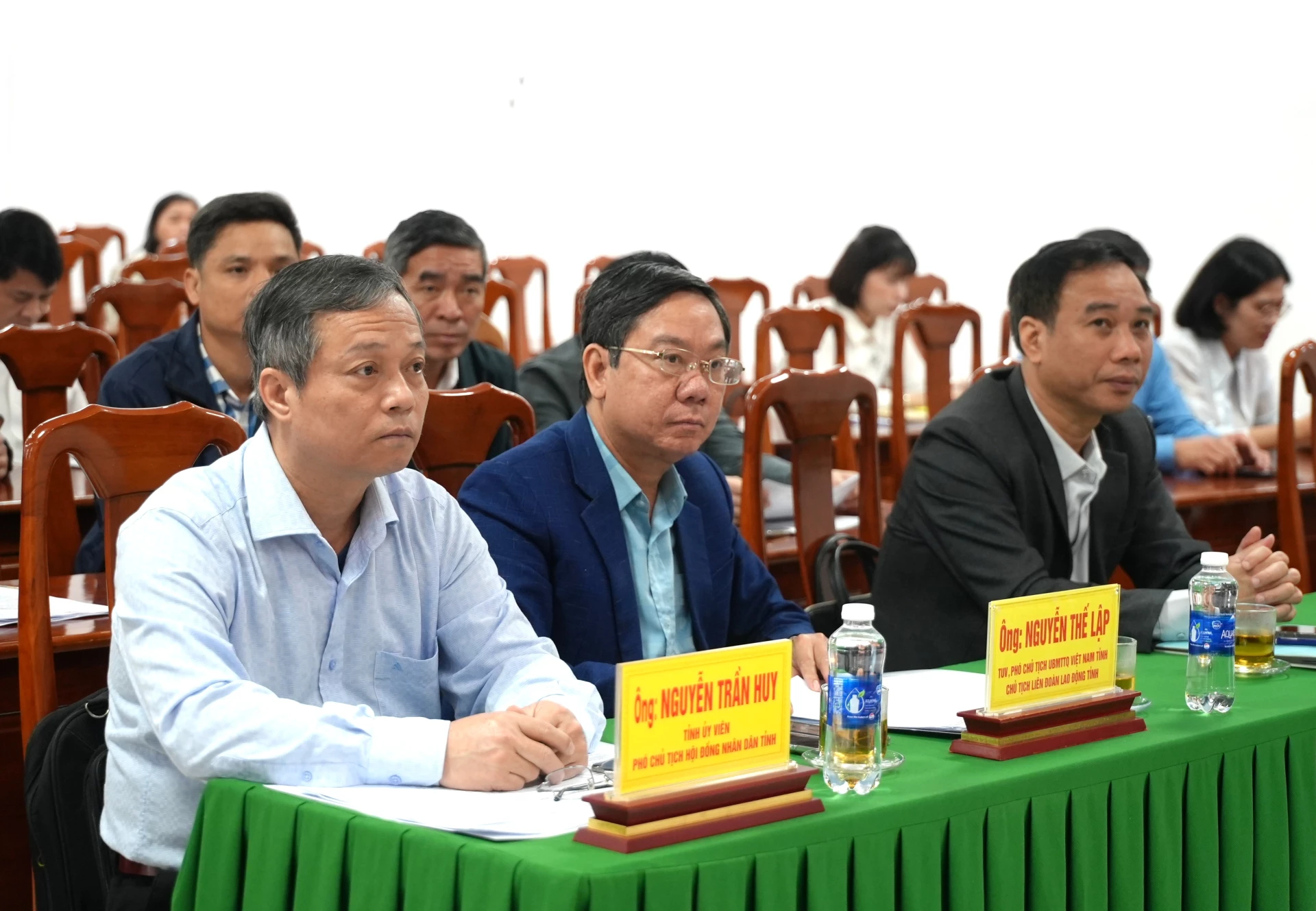 Đồng chí Nguyễn Trần Huy, Phó Chủ tịch HĐND tỉnh dự hội nghị - Ảnh: T.Đ