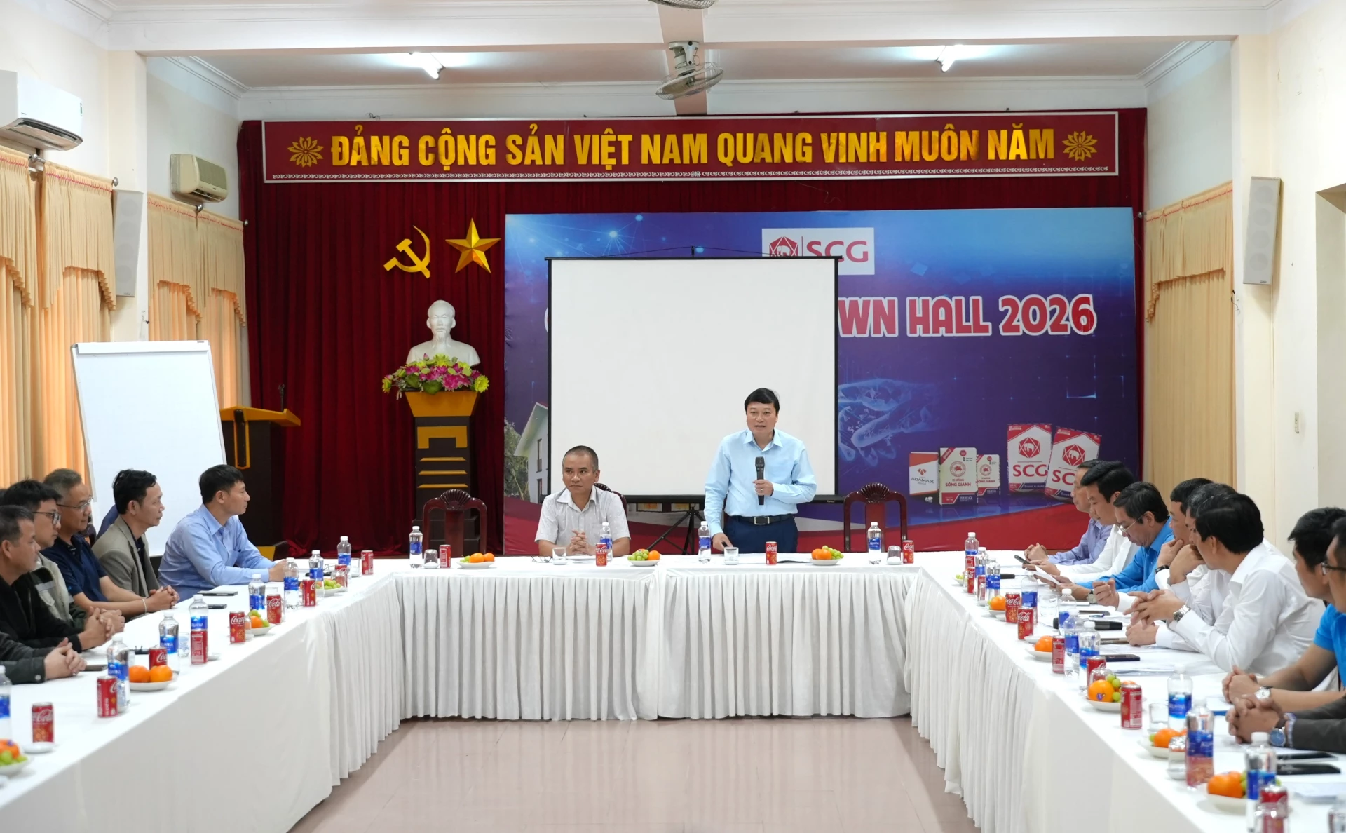 Quang cảnh buổi làm việc - Ảnh: T.Đ
