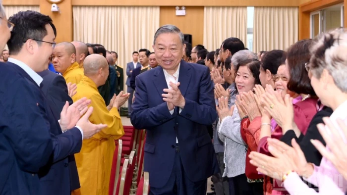 Kết luận của Bộ Chính trị, Ban Bí thư về tổ chức bầu cử đại biểu Quốc hội khóa XVI và đại biểu HĐND các cấp nhiệm kỳ 2026-2031