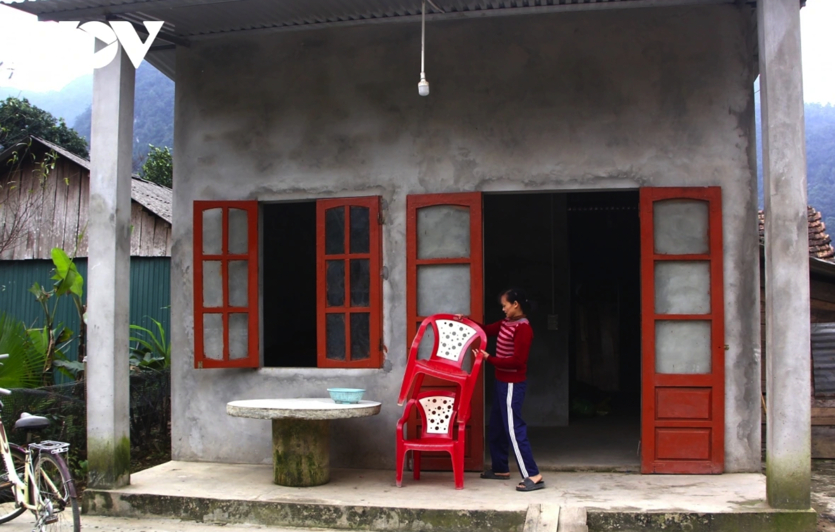 Năm nay, nhiều gia đình được đón Tết trong những ngôi nhà mới