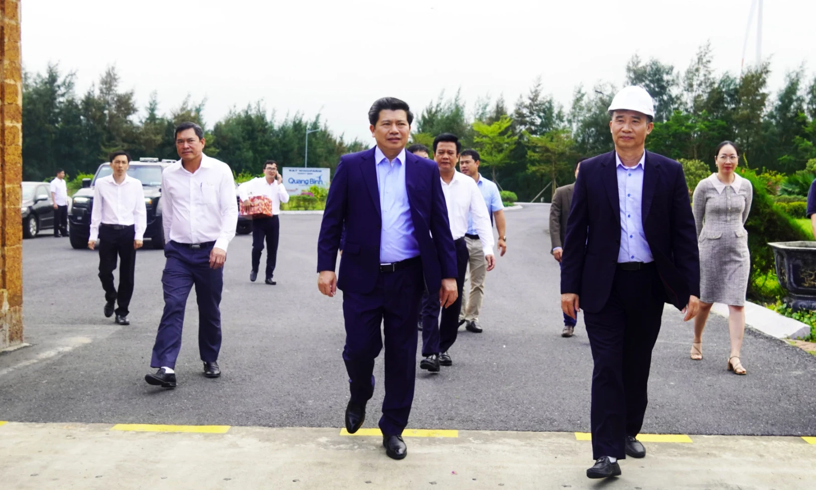 Đồng chí Phó Bí thư Thường trực Tỉnh ủy động viên địa phương, doanh nghiệp đầu xuân mới