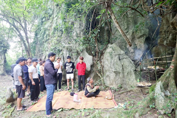 Đặc sắc lễ cúng đầu năm mới của người Bru-Vân Kiều ở xã Kim Ngân