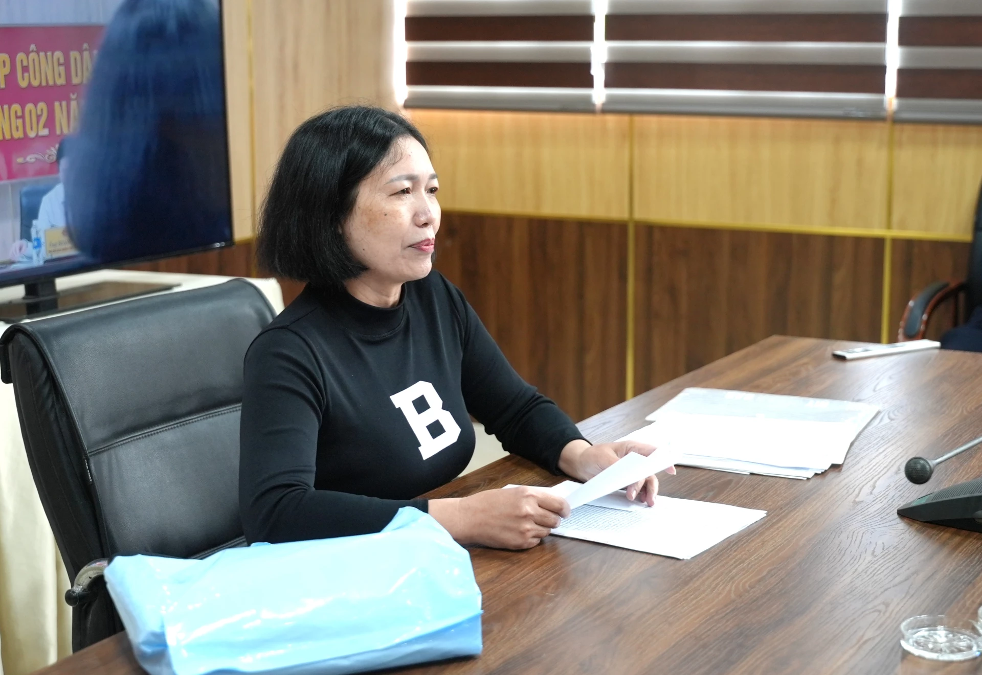 Công dân tham gia phiên tiếp dân của đồng chí Chủ tịch UBND tỉnh do đồng chí Hoàng Nam, Phó Chủ tịch UBND tỉnh chủ trì – Ảnh: T.Đ