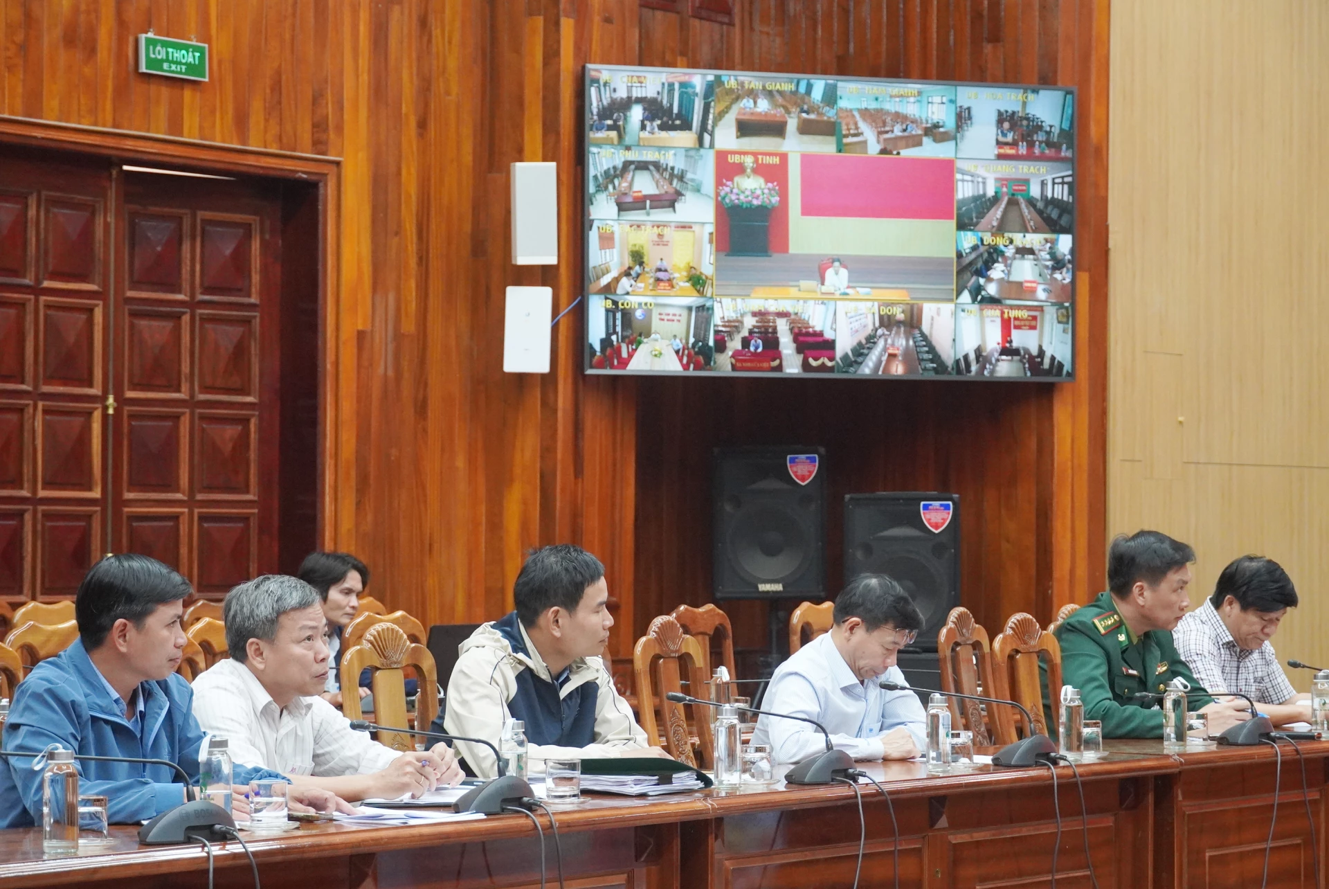 Các đại biểu tham dự cuộc họp - Ảnh: X.P

