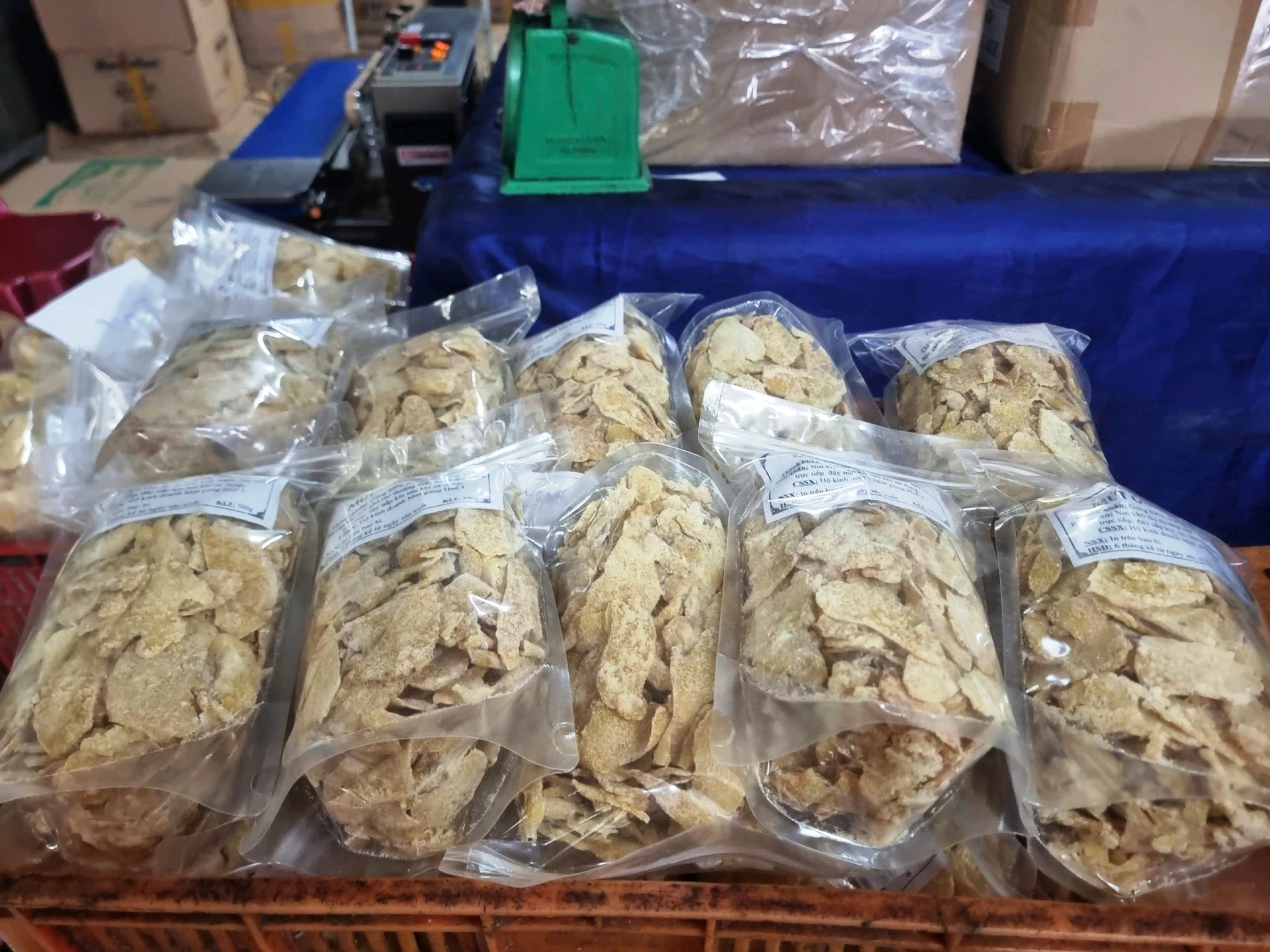 Sản phẩm mứt gừng Mỹ Chánh được đóng gói - Ảnh: ĐV