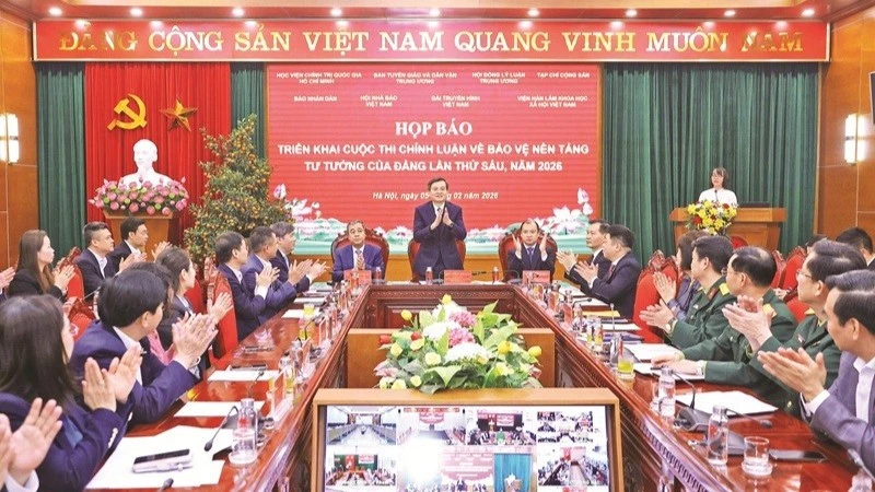 Họp báo triển khai “Cuộc thi chính luận về bảo vệ nền tảng tư tưởng của Đảng lần thứ 6, năm 2026”. (Ảnh TTXVN)