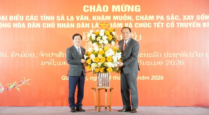 Đoàn đại biểu các tỉnh của nước bạn Lào thăm và chúc Tết tỉnh Quảng Trị