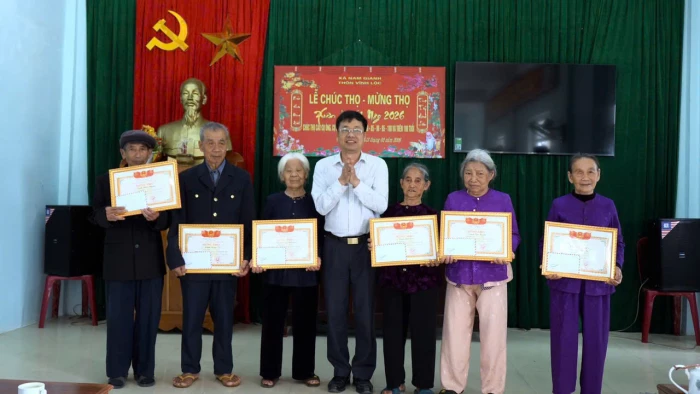 Xã Nam Gianh tổ chức lễ chúc thọ, mừng thọ cho người cao tuổi dịp xuân Bính Ngọ