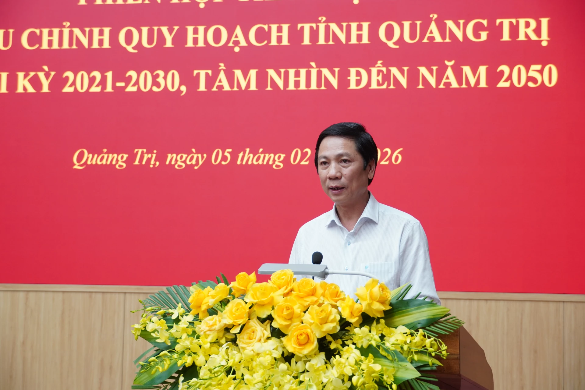 Đồng chí Hoàng Nam, Phó Chủ tịch Thường trực UBND tỉnh phát biểu kết luận phiên họp - Ảnh: Đ.A