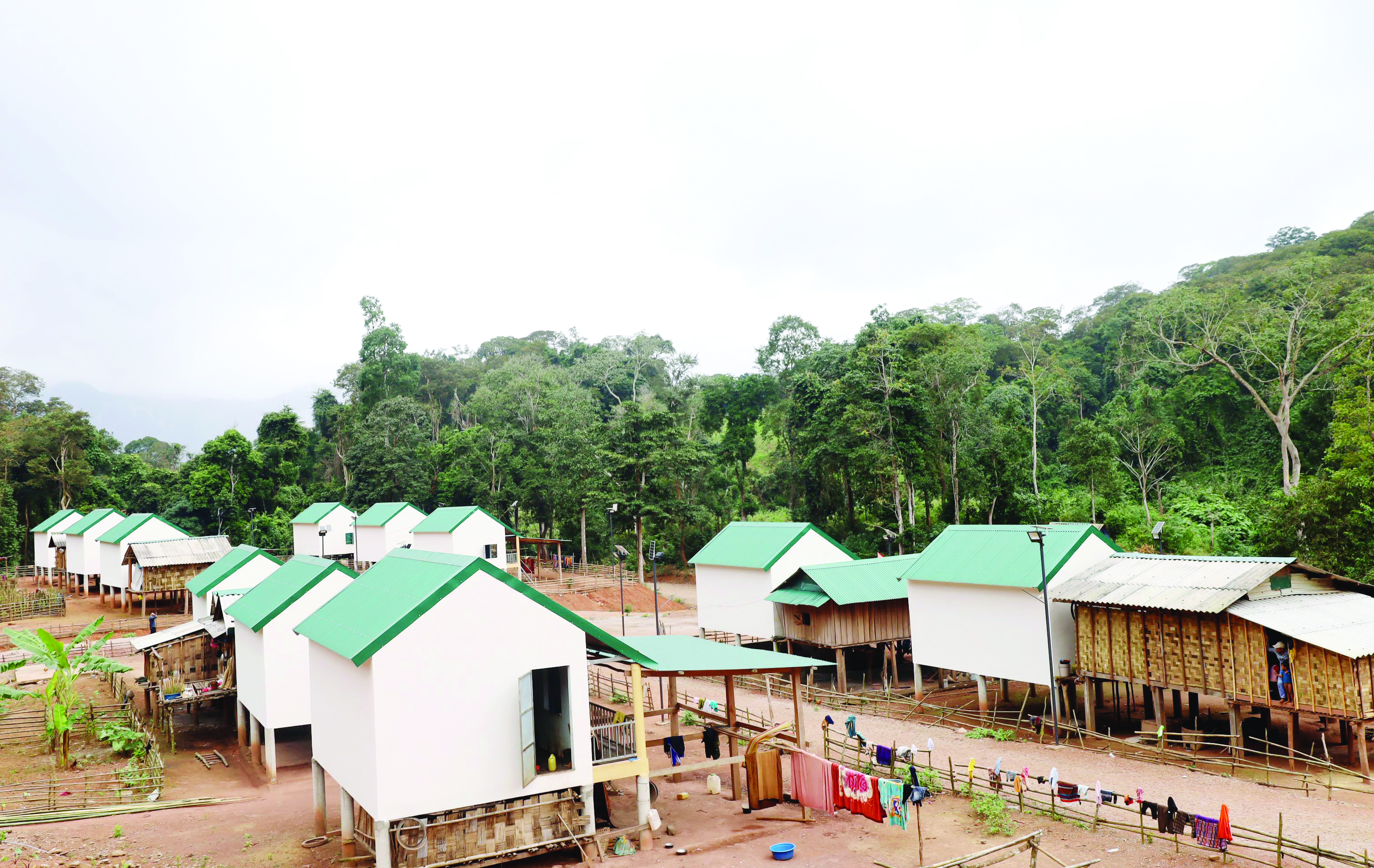 Một góc bản Cồn Roàng, xã Thượng Trạch hôm nay - Ảnh: V.M