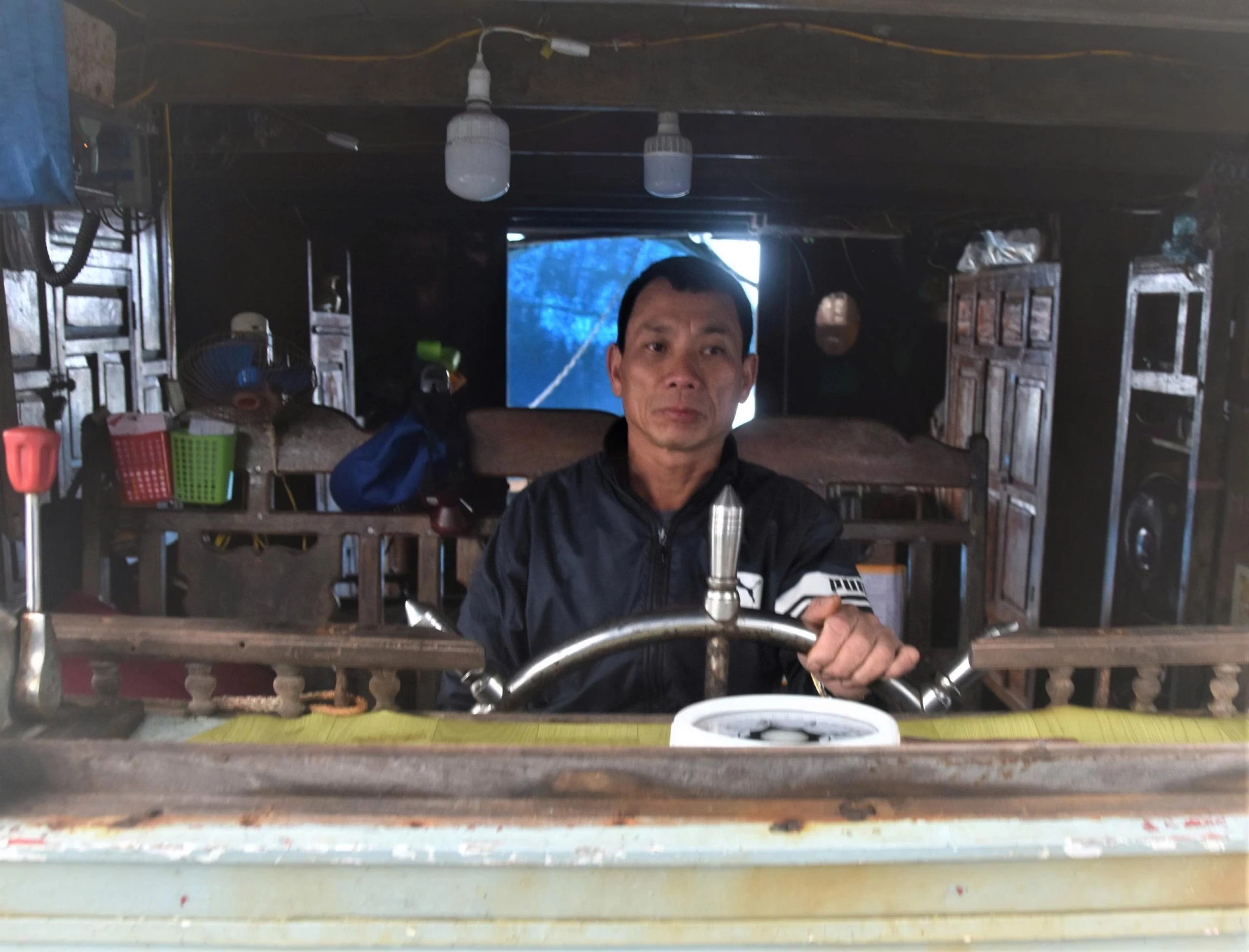 Ngư dân Đồng Xuân Thanh - Ảnh: N.L