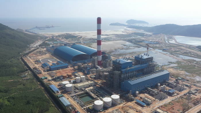 Nhộn nhịp công trường những ngày cận Tết