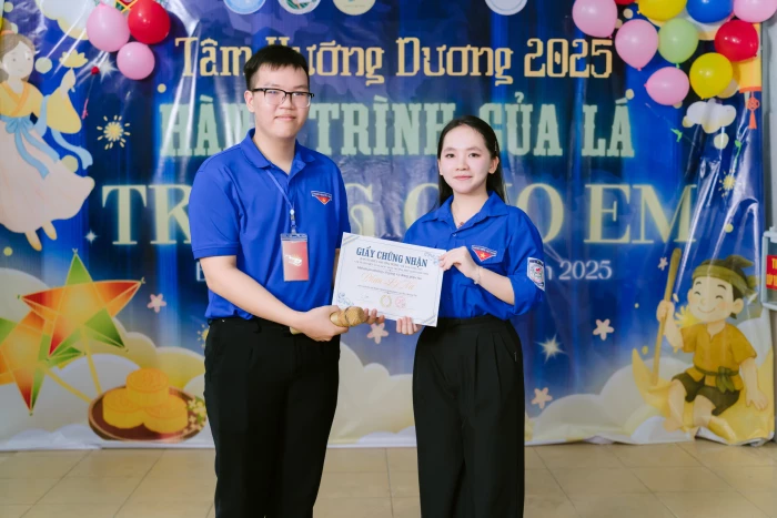 Khát vọng tuổi 18