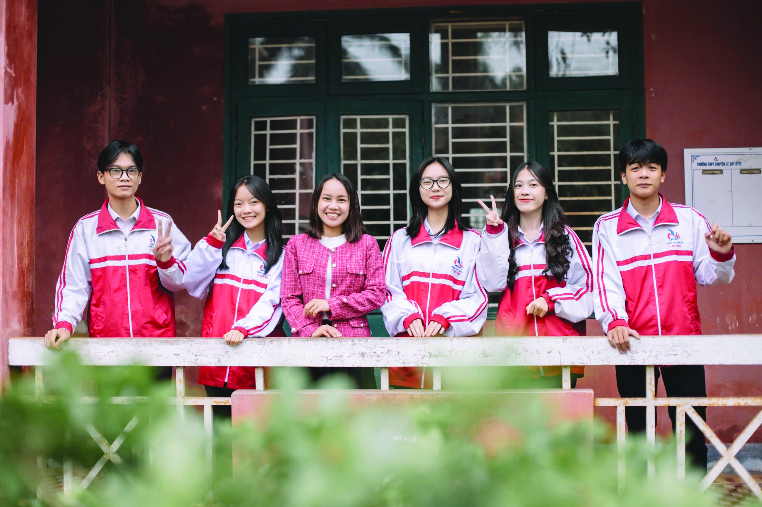 Những người trẻ chọn việc khó