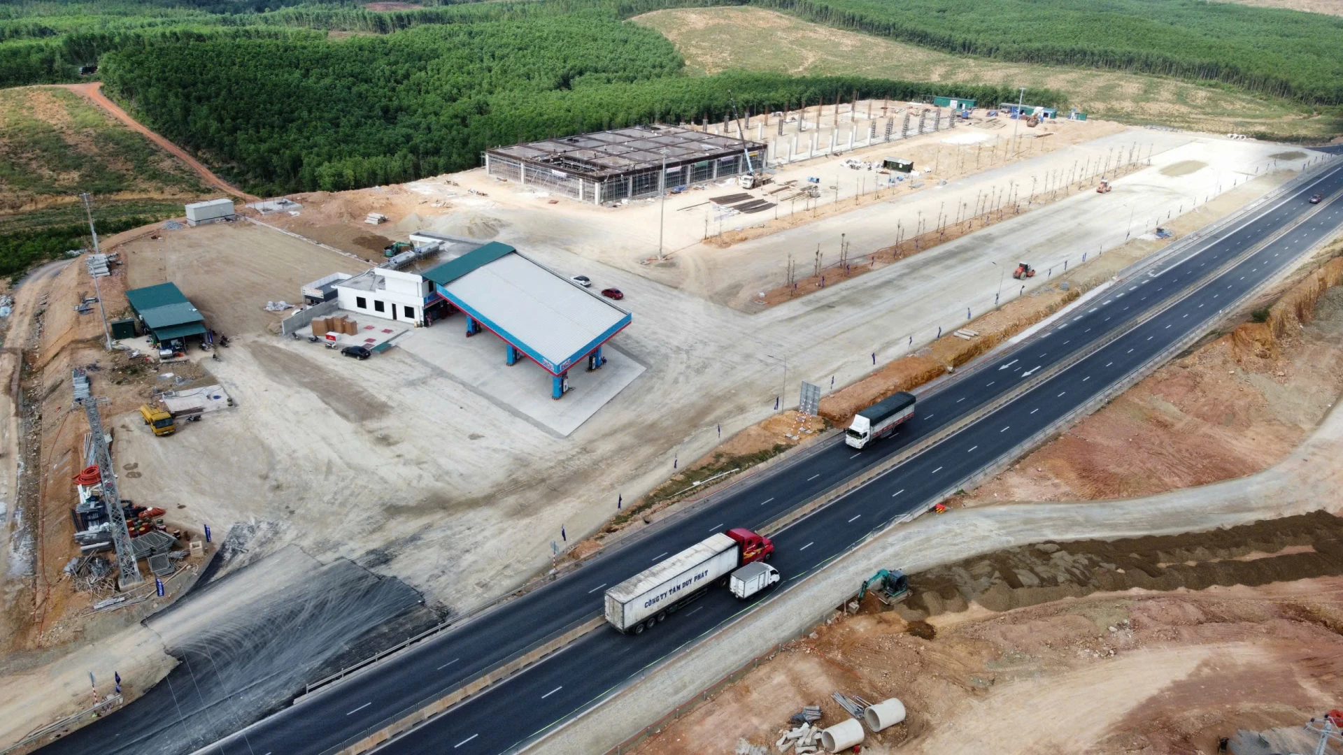 Trạm dừng nghỉ Km594 trên tuyến cao tốc Vũng Áng - Bùng chính thức hoạt động vào tháng 4/2026 - Ảnh: CTV