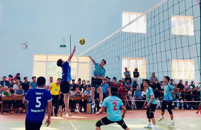 Xã Kim Phú: Sôi nổi giải bóng chuyền chào Xuân Bính Ngọ 2026