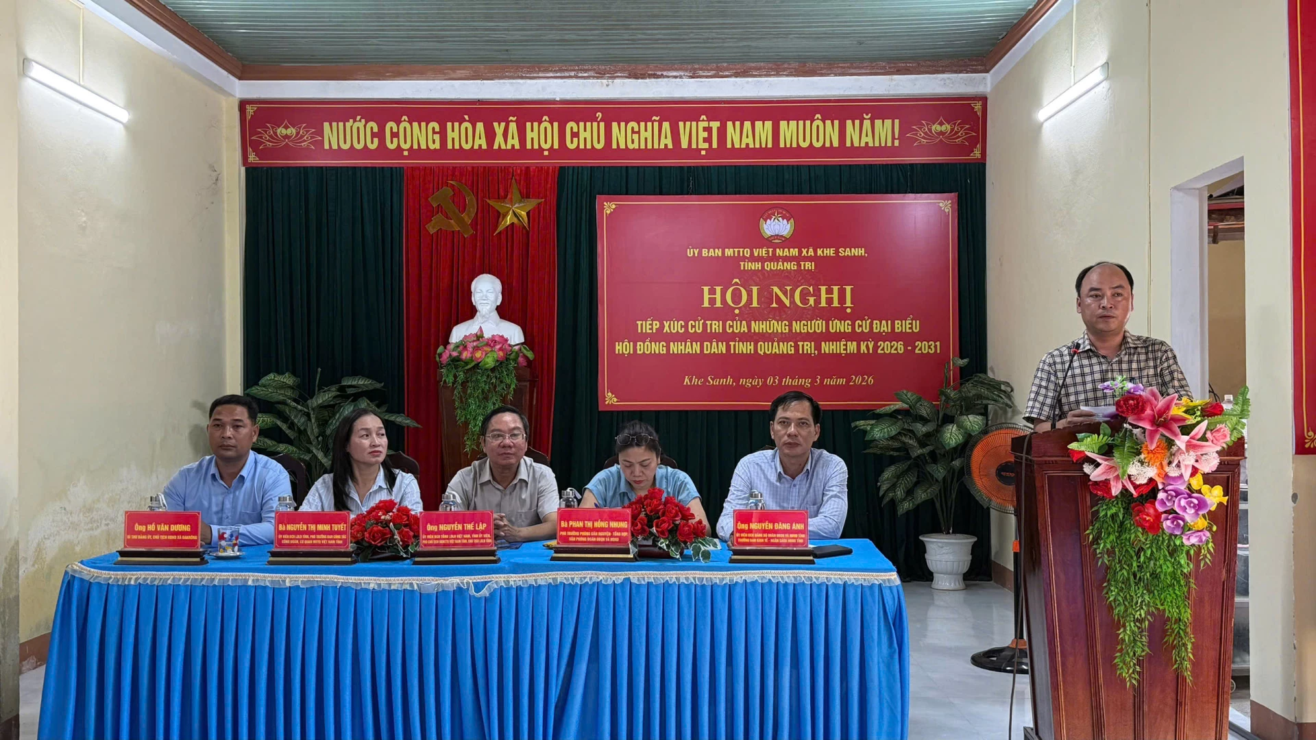 Các ứng cử viên đại biểu HĐND tỉnh khóa XIX nhiệm kỳ 2026 - 2031 thuộc đơn vị bầu cử số 02 - Ảnh: Hoàng Hùng