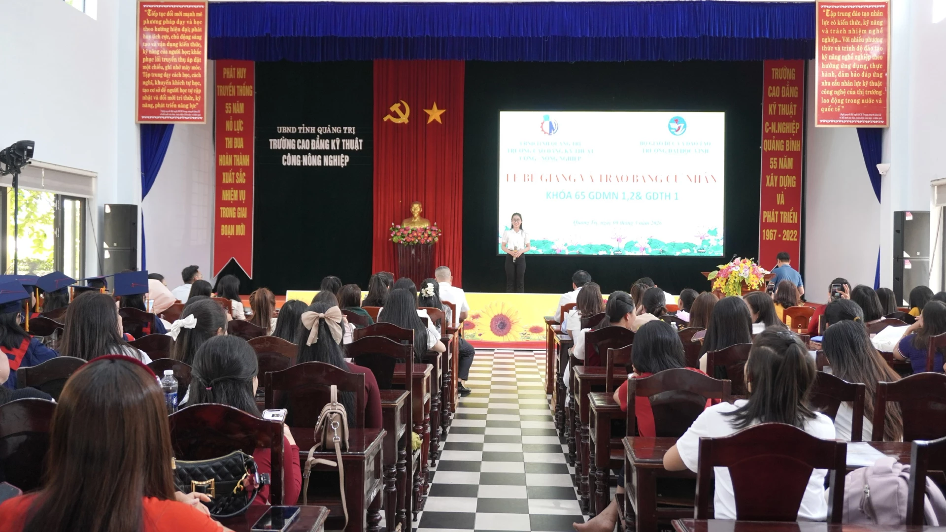 Toàn cảnh buổi lễ - Ảnh:H.T