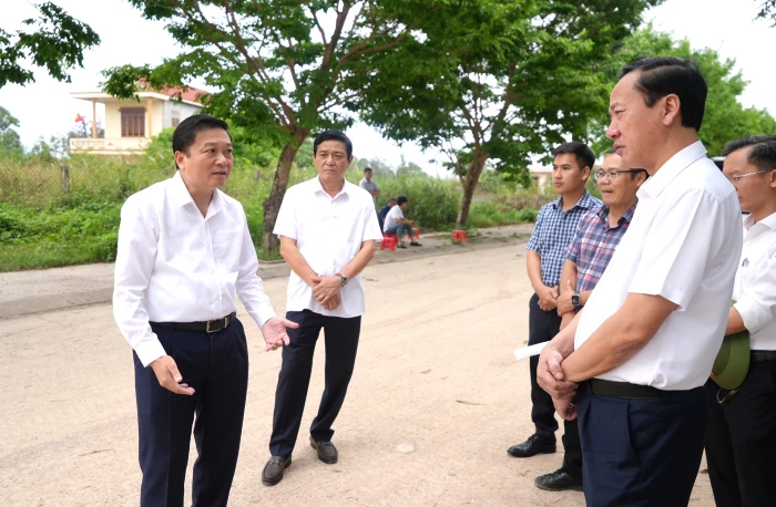 Tháo gỡ khó khăn, đẩy nhanh tiến độ triển khai các dự án giao thông trọng điểm trên địa bàn tỉnh