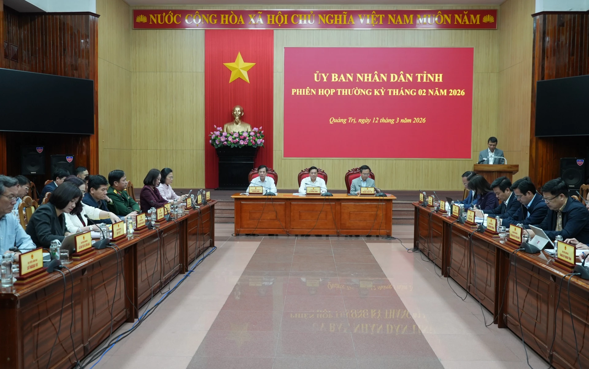 Quang cảnh phiên họp - Ảnh: T.Đ