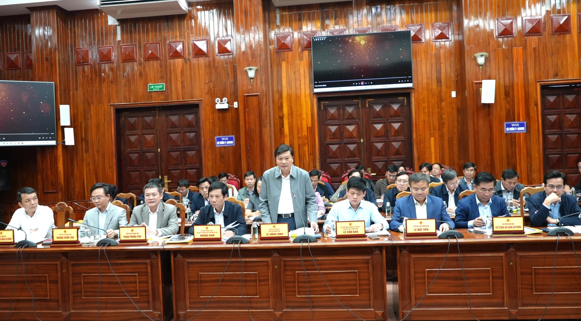 Quang cảnh buổi làm việc - Ảnh: T.Đ