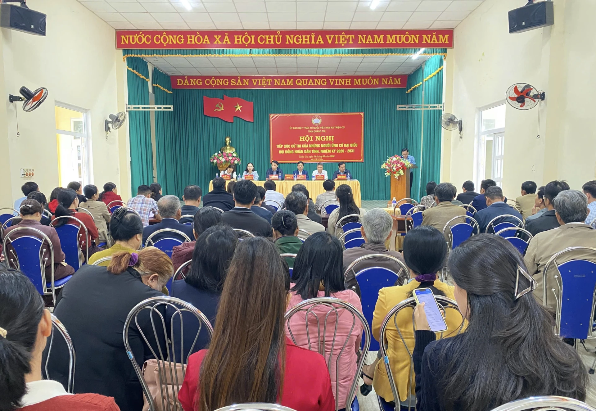 Quang cảnh hội nghị - Ảnh: LO 