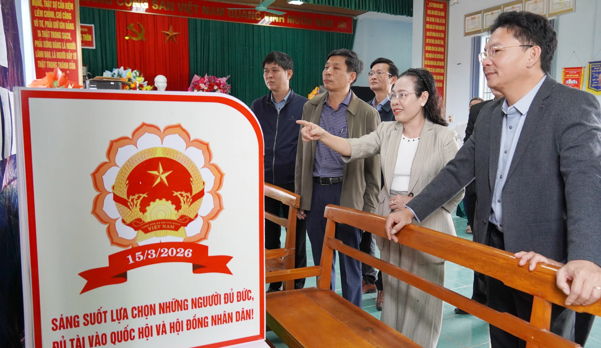  Công tác chuẩn bị bầu cử trên địa bàn xã Nam Gianh đã cơ bản hoàn thành theo kế hoạch - Ảnh: C.H