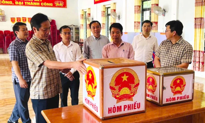 Kim Phú: Sẵn sàng cho ngày bầu cử