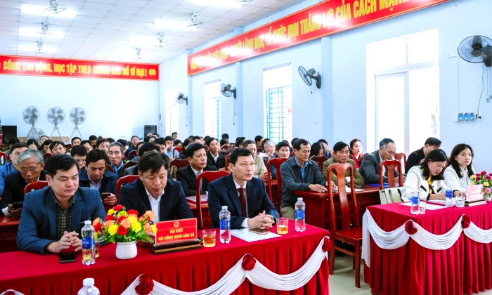 HĐND xã Trường Phú xem xét, quyết định nhiều vấn đề quan trọng