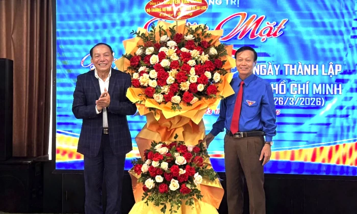 Gặp mặt cựu cán bộ, nhân viên Tỉnh đoàn thời kỳ Bình Trị Thiên tỉnh Quảng Trị